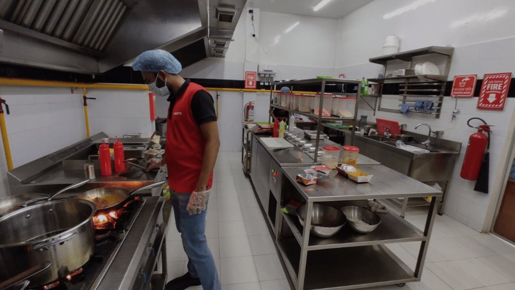 cloud kitchen 1 1 1